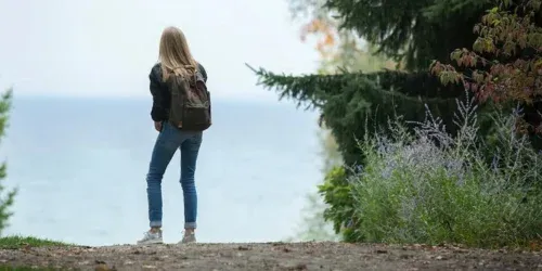 hiking gloves