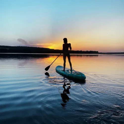 inflatable paddle board